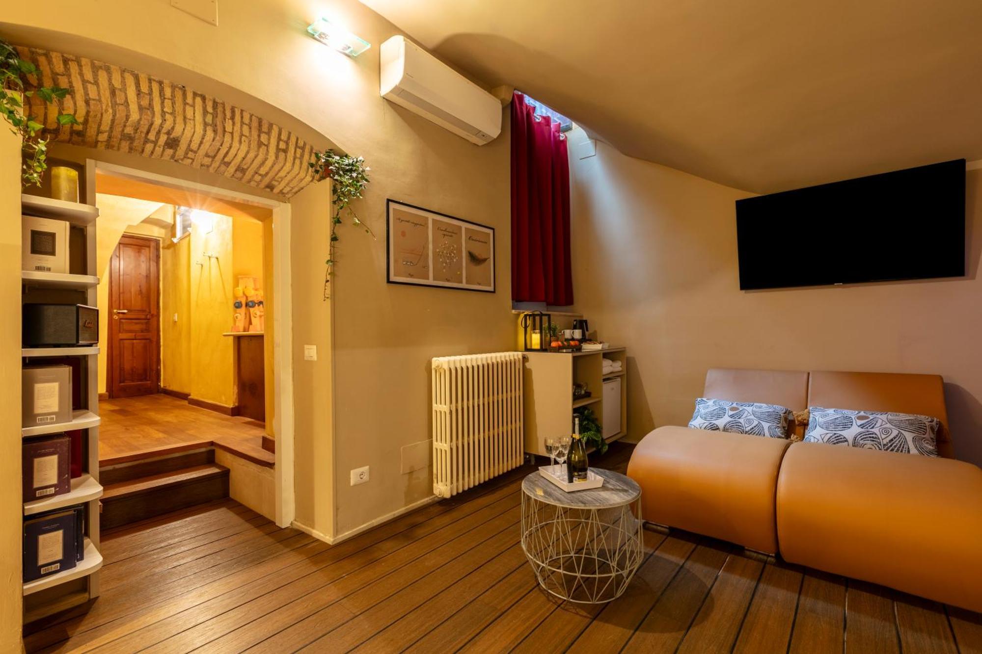 Romac Coronari With Gym, Sauna And Garden Extérieur photo
