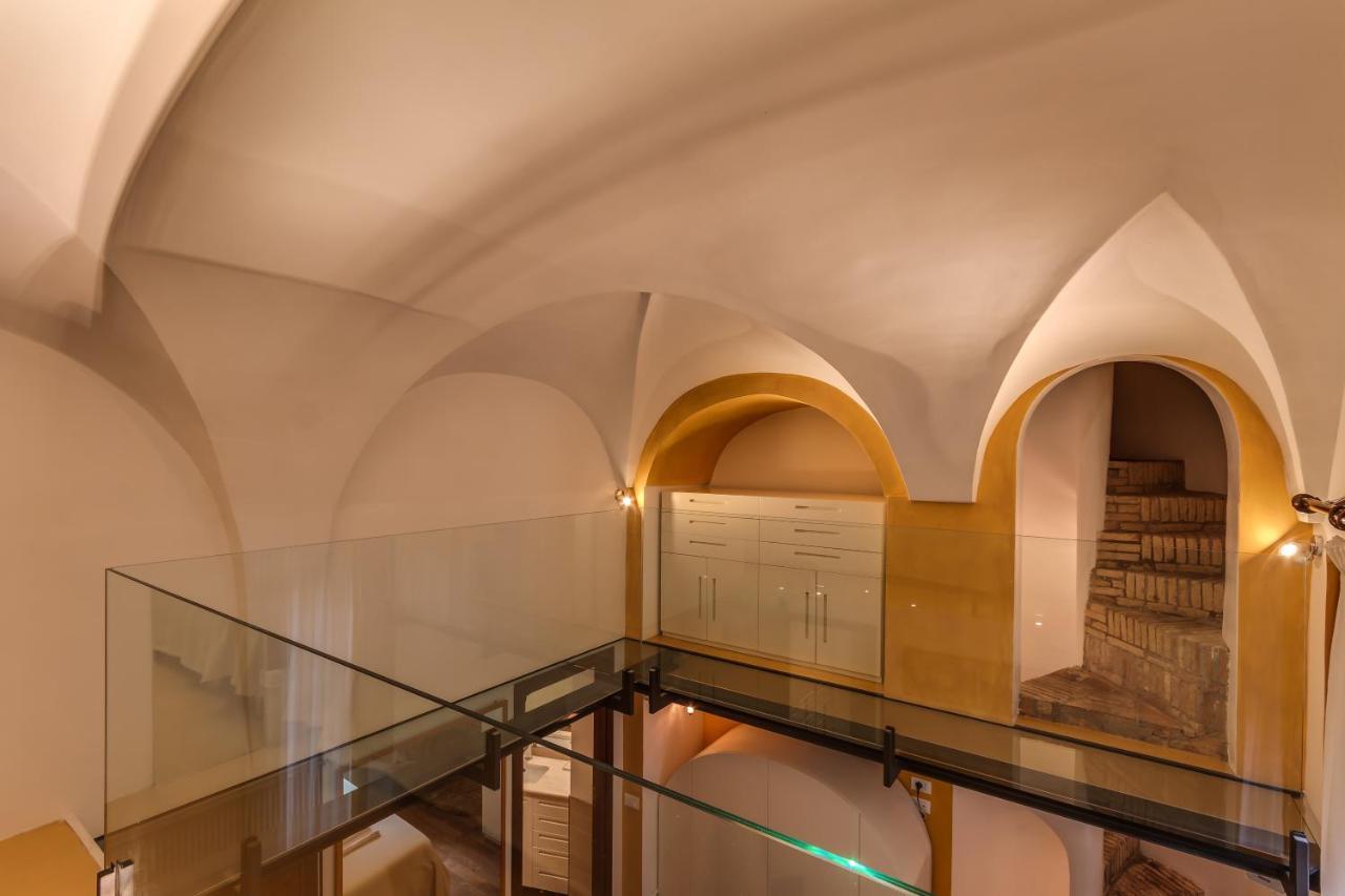 Romac Coronari With Gym, Sauna And Garden Extérieur photo